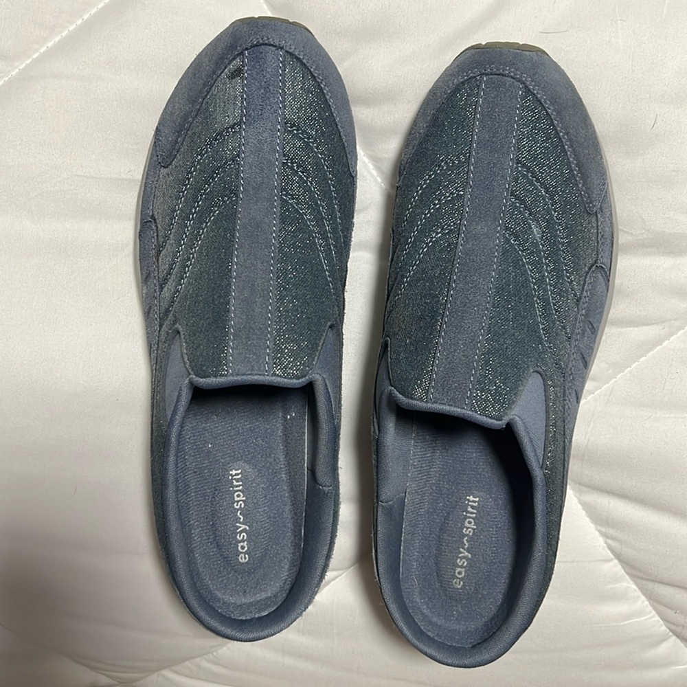 Easy Spirit Denim Color Sparkle Slides / Clogs - Size 11